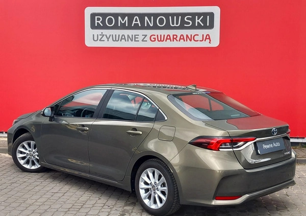 Toyota Corolla cena 100780 przebieg: 44511, rok produkcji 2022 z Myszyniec małe 326